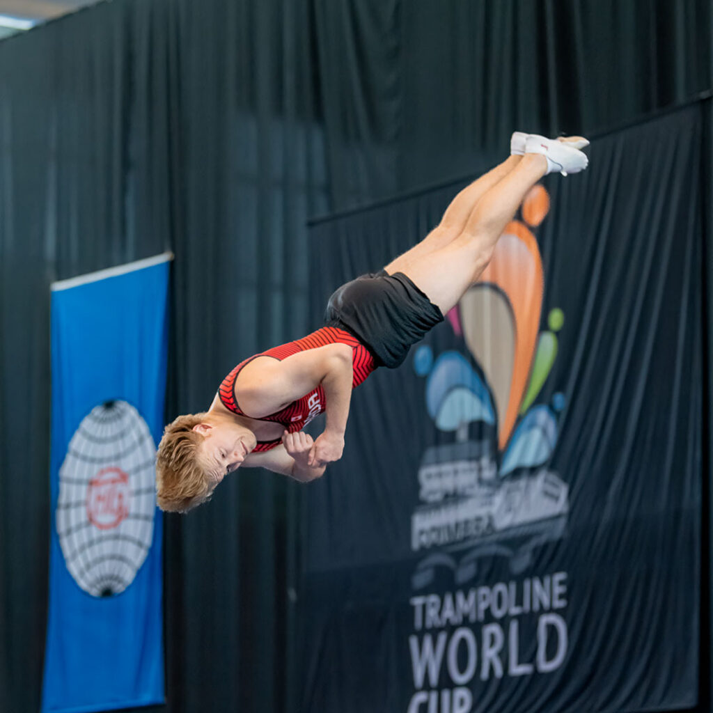 Headshot of Canadian gymnast Kieran Lupish
