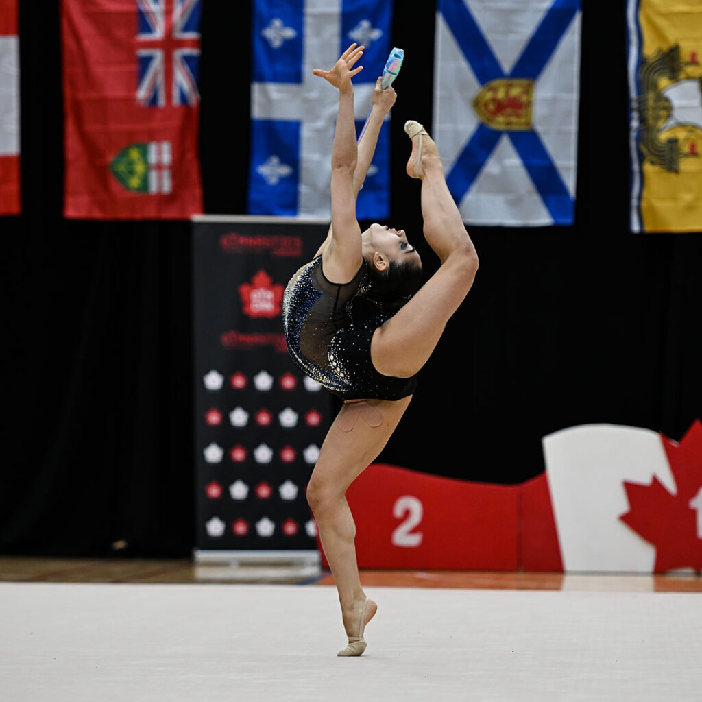Photo d'une gymnaste canadienne Suzanna Shahbazian
