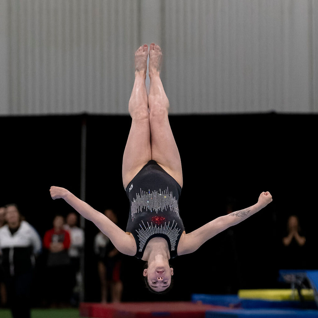 Headshot of Canadian gymnast Taylor Pilliinger